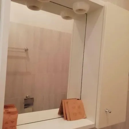 Jakov Old Town Apartment *